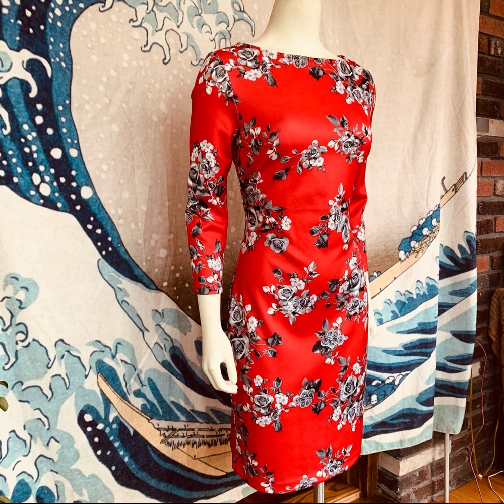 Gorgeous NY&CO red heavier weight body con midi dress w floral 6